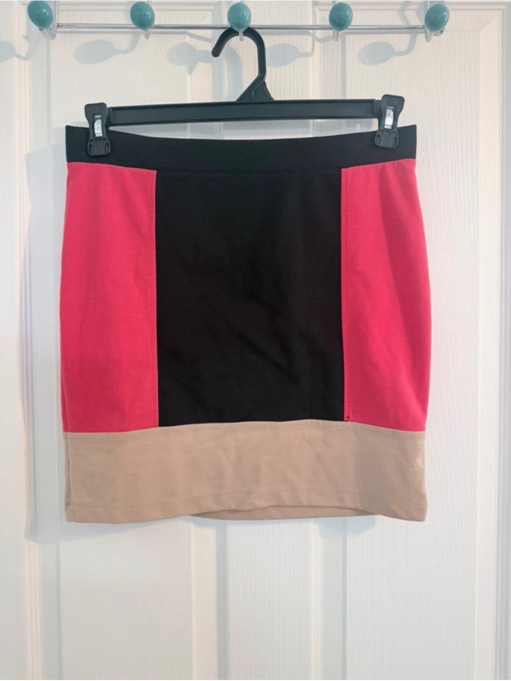 Forever 21 Colorblock Mini Skirt Black/Pink/Tan Size L